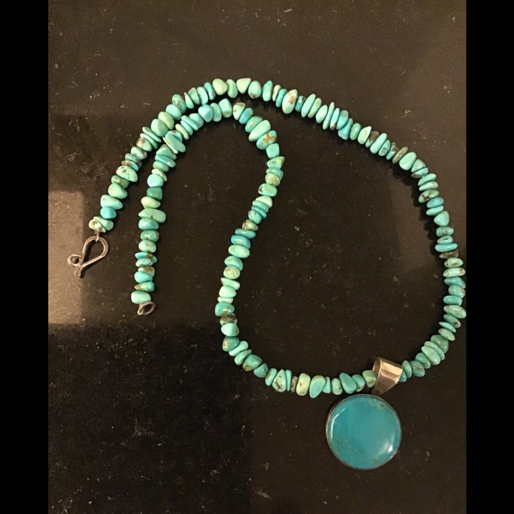 Desert Rose Trading Co Turquoise Necklace/Pendent